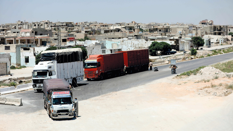 حركة تجارية نشطة عند معبر مورك. أ.ف.ب