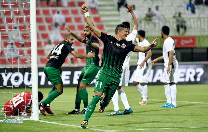 شباب الأهلي لم يعانق البطولات في الموسم الماضي. تصوير: أسامة أبوغانم