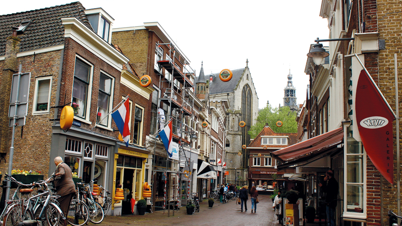 بلجيكي مُحبط يطلب اللجوء في هولندا