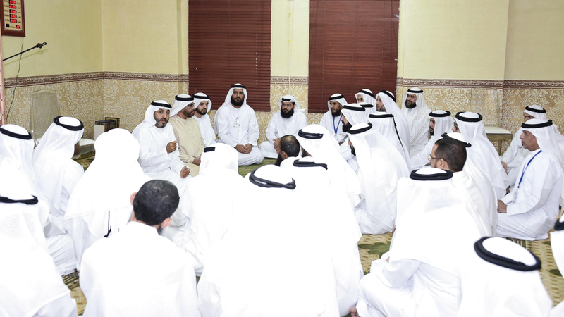 خلال الاجتماع الذي نظمته البعثة الرسمية، أول من أمس، بمقرها مع وعاظ حملات دولة الإمارات في الحج. وام