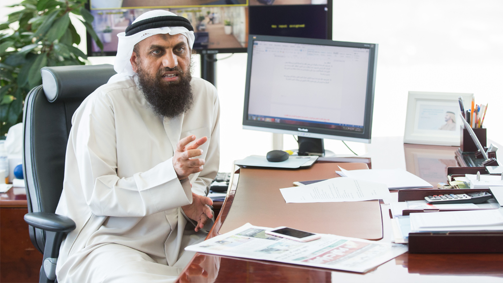 هاشم سالم القيواني