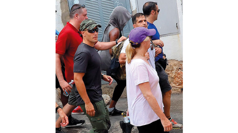 حراس يُحيطون بميشيل أوباما. غيتي