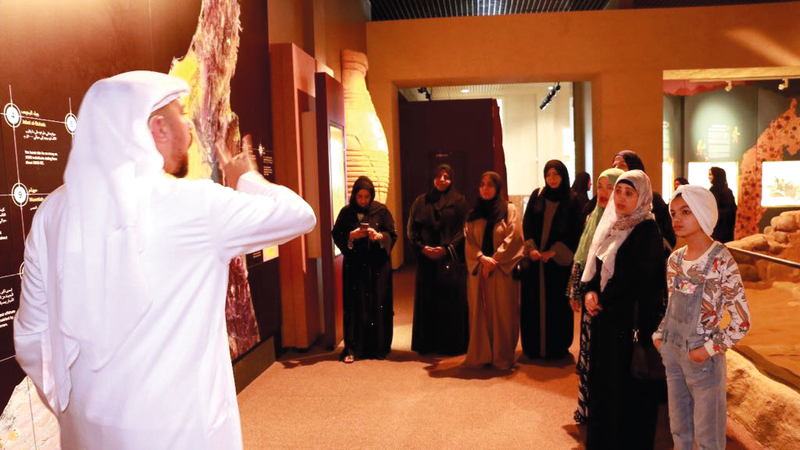 البرنامج أتاح الفرصة للزوار الصم للتعرف إلى المتاحف ومقتنياتها وملامح الحياة في العصور القديمة. من المصدر