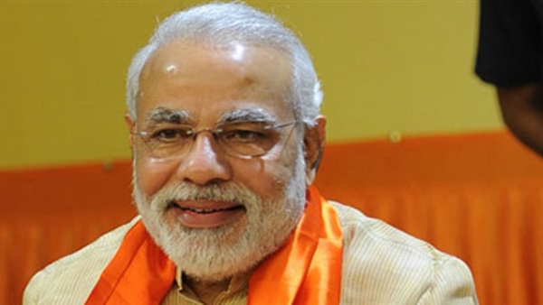 رئيس وزراء الهند يكنس المخلفات في نيودلهي