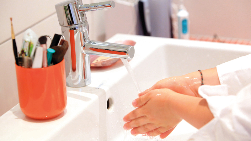 نظافة اليدين.. درع للوقاية من الأمراض المُعدية
