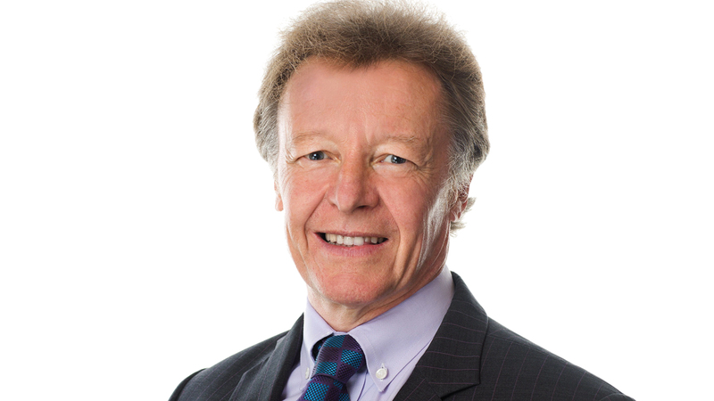 كريج بلامب:

«دبي تواكب

الاتجاهات العالمية

من خلال بناء مجمعات

للشركات العاملة في

المجالات الرقمية».