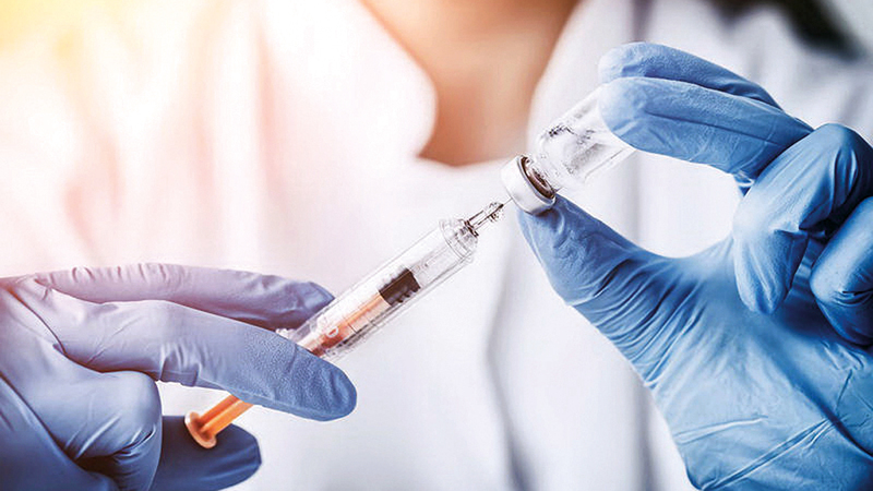 «صحة أبوظبي» توفّر لقاح الإنفلونزا مجاناً في 33 مركزاً صحياً