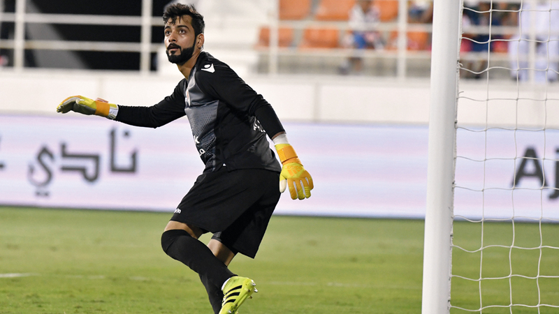 حارس عجمان علي الحوسني. تصوير: أسامة أبوغانم