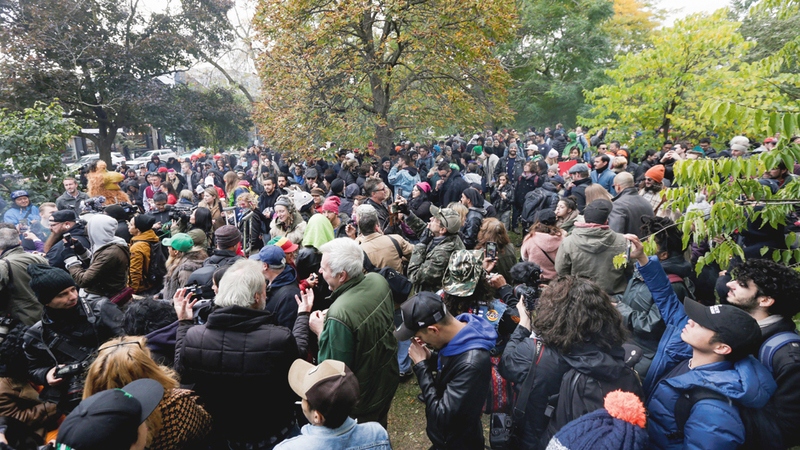 التشريع الجديد قد يشجع الأطفال على استهلاك المخدّرات. رويترز