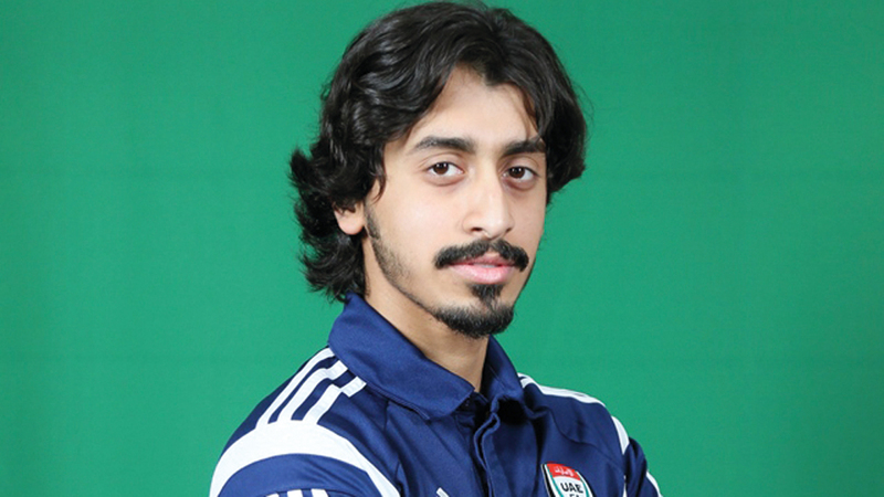 خلفان مبارك.