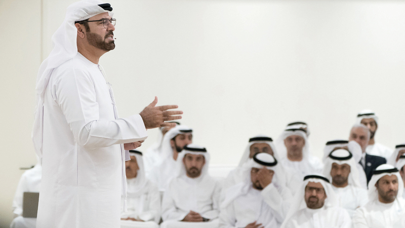 محمد بن عبدالله القرقاوي: «هناك قرارات اتخذها محمد بن راشد وفقاً لقناعاته، منها مبدأ الأجواء المفتوحة في مطار دبي».