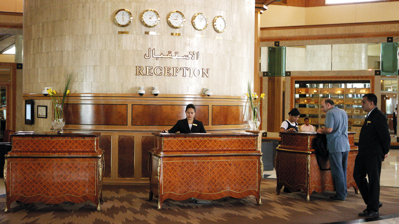 الفنادق في السوق المحلية تجد نفسها مضطرة للتعامل مع شركات الحجوزات العالمية. تصوير: أشوك فيرما