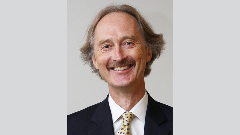 يتعين على المبعوث الجديد إعطاء الأولوية للاهتمام الدولي بالتطورات الحاسمة على الأرض التي تشكل الحياة اليومية للمدنيين السوريين. أ.ف.ب