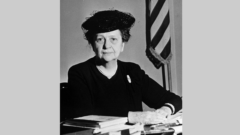 فرانسيس بيركنز أول وزيرة في تاريخ أميركا.  أرشيفية