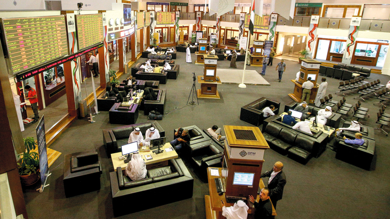 «الأوراق المالية»: شراء أسهم صناديق المؤشرات يتم مباشرة من السوق المالي وعن طريق وسطاء الأسهم العاديين.  أرشيفية