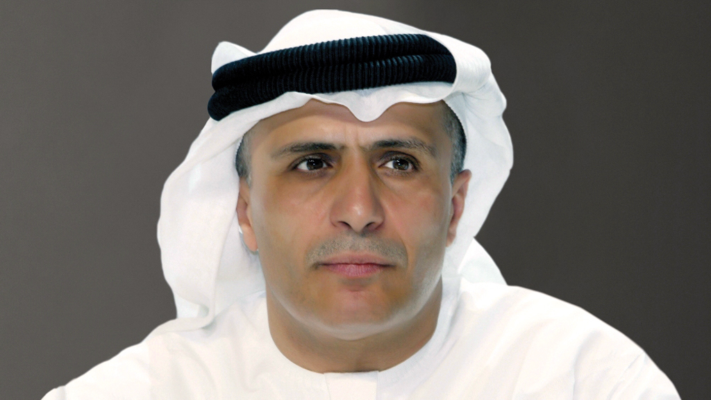 مطر الطاير: «الهيئة تحرص على تطوير وتحسين البنية التحتية الأساسية من أعمال طرق وإنارة وصرف مياه الأمطار».