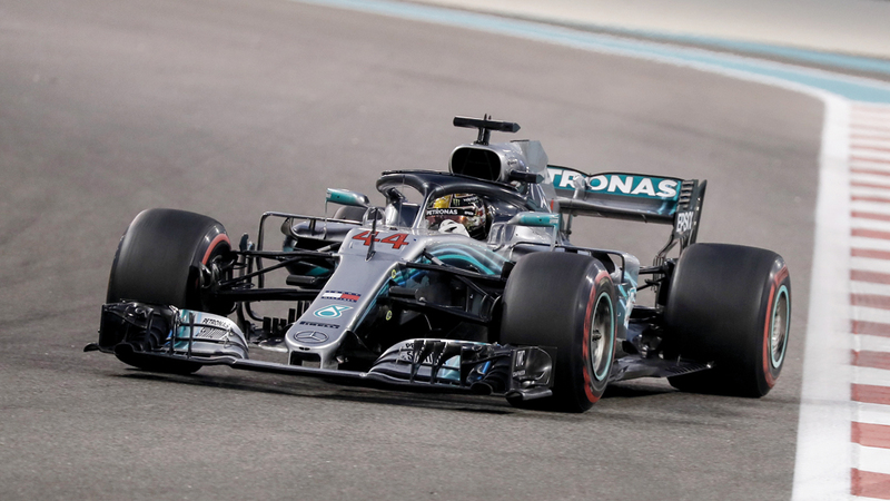 هاملتون حقق إجمالي زمن بلغ ساعة و39 دقيقة و40 ثانية و382 جزءاً من الثانية. إي.بي.إيه