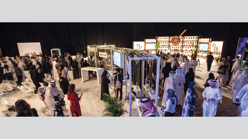 الدورة الثالثة للقمة ستوفر للمشاركين منصات عدة لاستعراض أبرز التجارب والمشروعات والأفكار والمواهب في مجال التواصل الاجتماعي.

من المصدر