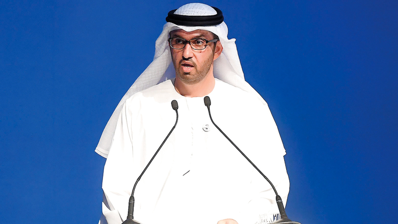 سلطان أحمد الجابر: «المشروع يضم أكبر محطة لفرز الحاويات في الشرق الأوسط، ويعزز مكانة (ميناء خليفة)».