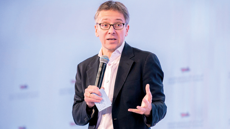 الدكتور إيان بريمر