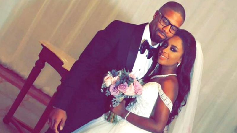 داليا  وستاركس.