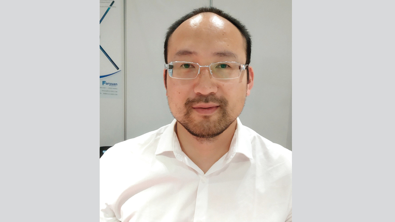 أليكس يو:

«(فاريون إلكتريك)

طوّرت مراوح تعرض

مقاطع فيديو أو

صوراً مختلفة عند

تشغيلها».