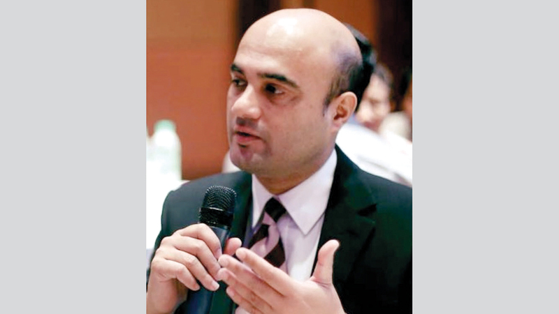 ديب أديكاري: «(آيلتس) يتضمن نظاماً للتحقق من الطالب، وضمان عدم وجود دعم خارجي له أثناء الاختبار».