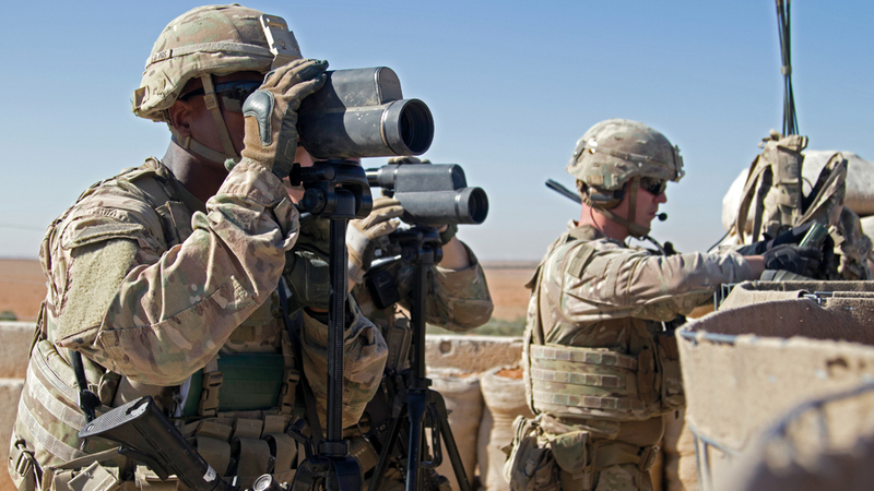 قوات أميركية خلال دورية في بلدة منبج في سورية .        أرشيفية   أ.ب