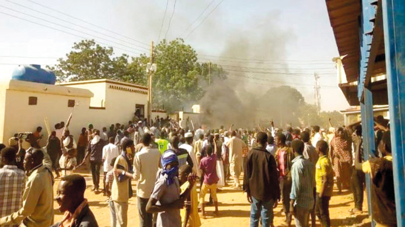 جانب من تظاهرات السودان احتجاجاً على الغلاء.  أرشيفية