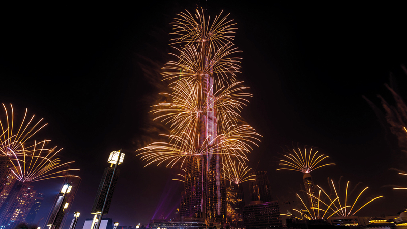 المطاعم التي توفر إطلالات مهمة على مناطق الألعاب النارية ترتفع أسعارها بمستويات كبيرة. تصوير: أشوك فيرما