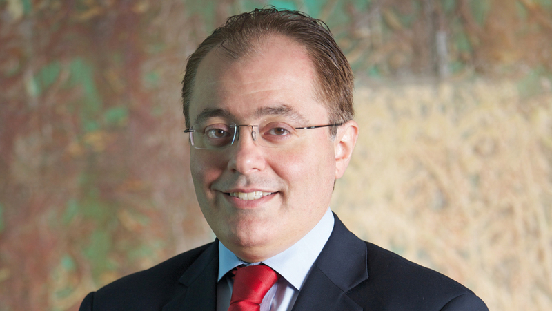 وليد العوا  «الإقبال الكبير من قبل السياح وسكان الدولة يرفع أسعار المطاعم خلال ليلة رأس السنة».