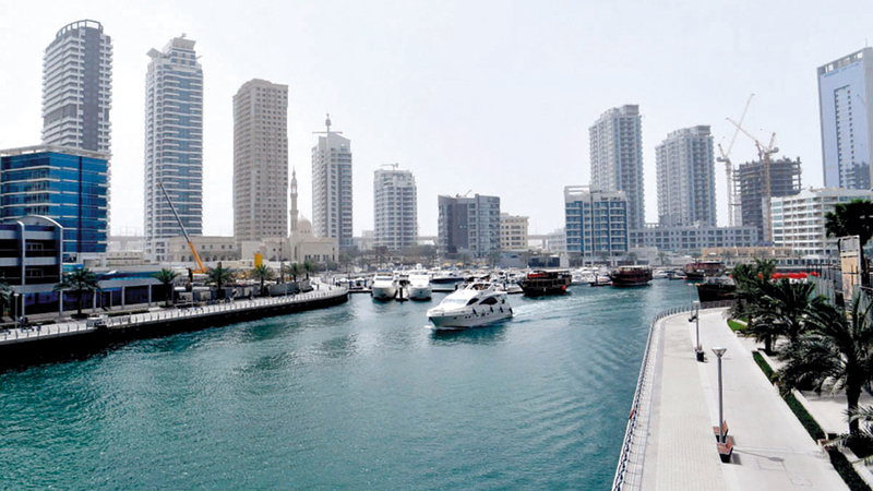 عقاريون أكدوا أن التوقيت مثالي لشراء العقارات في دبي حالياً.  أرشيفية