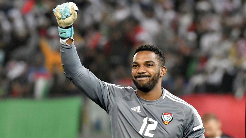 خالد عيسى أظهر إمكانات عالية أمام المرمى محلياً ودولياً. أ.ف.ب