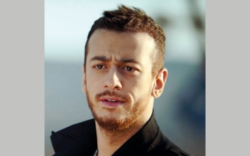 الصورة: السجن عشر سنوات لسعد لمجرد بتهمة الاغتصاب