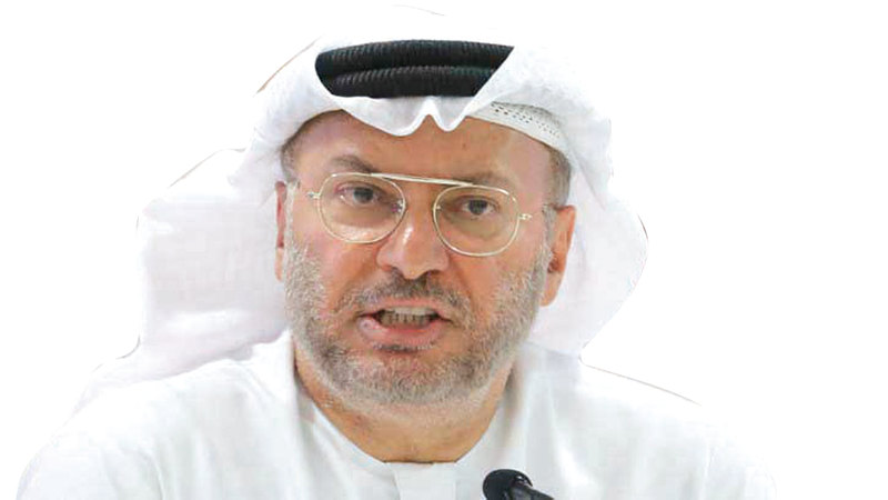 أنور قرقاش: &laquo;يجب أن تكون أجهزة الأمم المتحدة واضحة تجاه التسويف الحوثي بالتزامه بالانسحاب من الحديدة&raquo;.