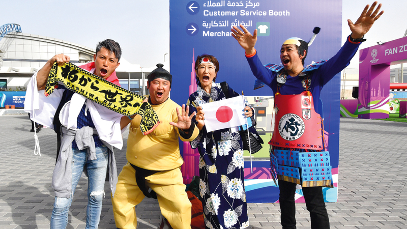 تصوير: أسامة أبوغانم وإريك أرازاس وباتريك كاستيللو.