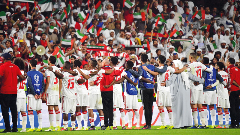 تصوير: أسامة أبوغانم وإريك أرازاس ونجيب محمد