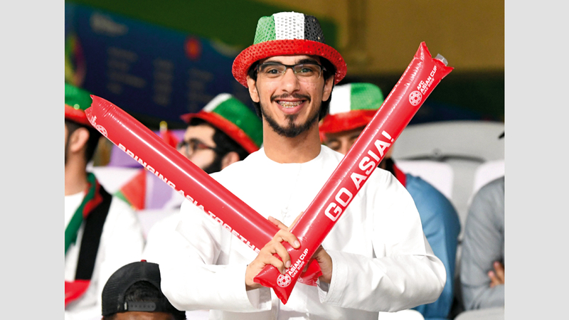 تصوير: أسامة أبوغانم وإريك أرازاس ونجيب محمد