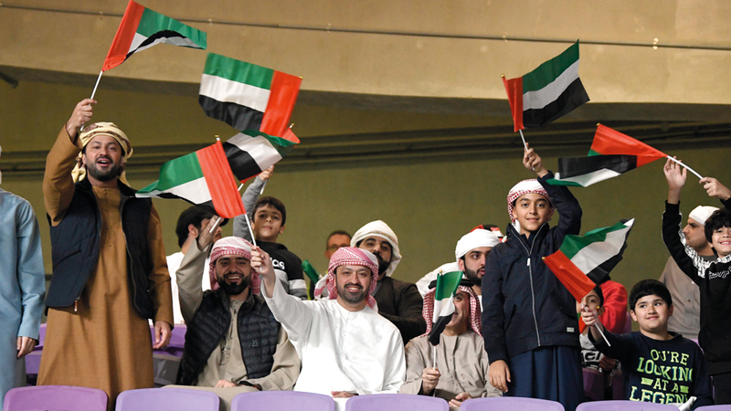 تصوير: أسامة أبوغانم وإريك أرازاس ونجيب محمد