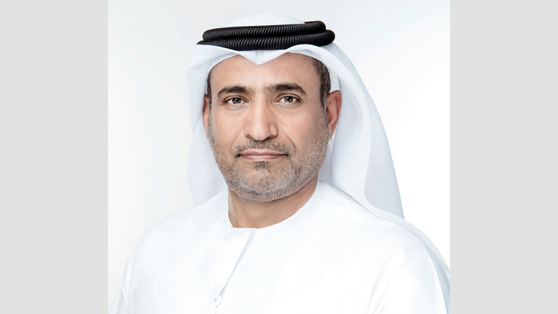 سيف السويدي: «الإمارات تعطي أولوية لتطوير قطاعي الطيران والسياحة في منظومة (اقتصاد ما بعد النفط)».