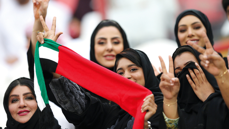 تصوير: أسامة أبوغانم وإريك أرازاس ونجيب محمد