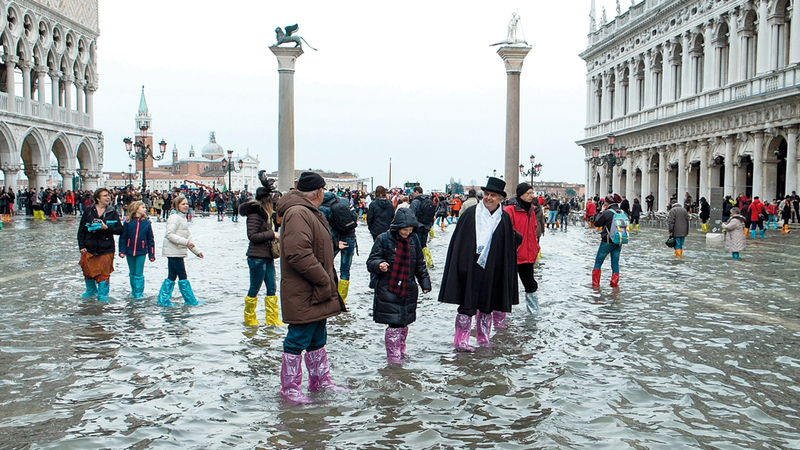 السكان المحليون تعودوا حدوث الفيضانات.  أرشيفية