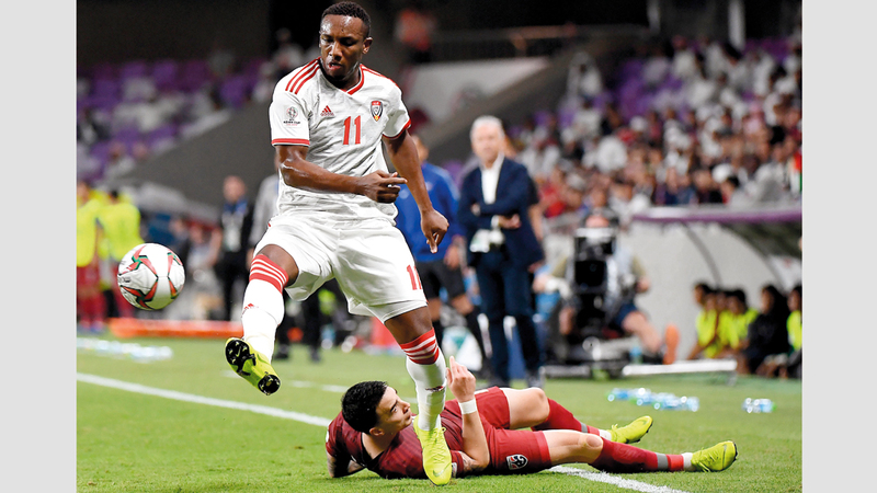 أحمد خليل شارك بديلا في بعض المباريات بكأس آسيا.  تصوير: إريك أرازاس