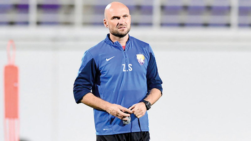 المدرب المؤقت للعين الكرواتي زيلجيكو سوبيتش. من المصدر
