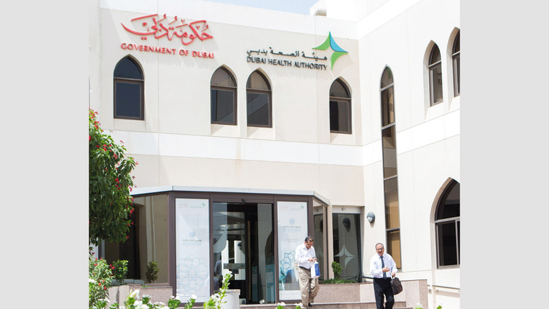 «صحة دبي» تزوّد مستشفى حتا بأجهزة أشعة رنين  مغناطيسي متطوّرة. تصوير: أحمد عرديتي