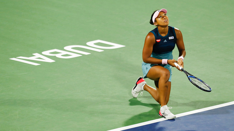 وداع حزين للمصنفة الأولى عالمياً اليابانية نعومي أوساكا في تنس دبي. تصوير: باتريك كاستيلو