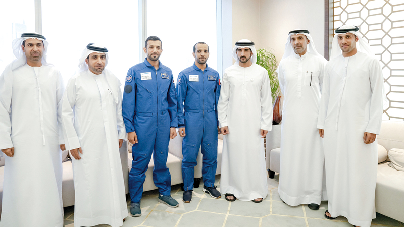 خلال استقبال حمدان بن محمد وفد مركز محمد بن راشد للفضاء. وام