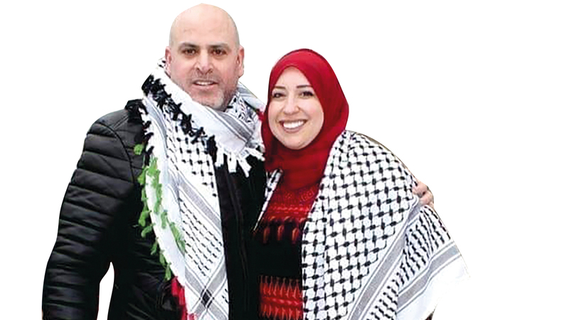 صمود البرغوثي:

«خبر الإفراج عن محمد، ومشاهدته بعد خروجه

من السجن، كان أغرب وأجمل شعور أعيشه

في وقت واحد، ففرحة الحرية لا يعادلها ثمن».