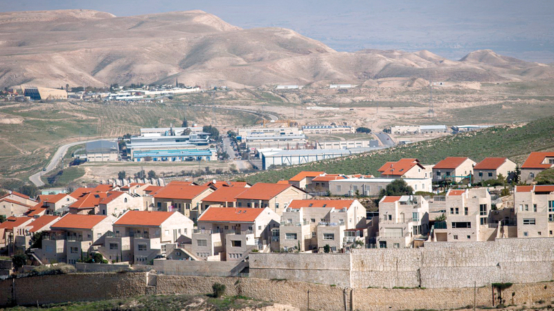 إنشاء المستوطنات الجديدة يأتي ضمن مخططات مسبقة مدعومة بقرارات من أعلى مستوى سياسي وتشريعي إسرائيلي.  الإمارات اليوم