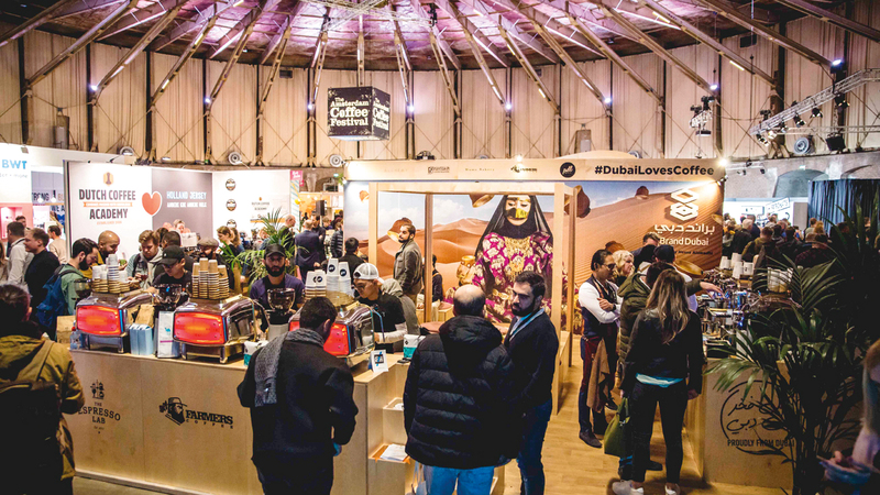 جناح براند دبي في الحدث ضمَّ أنشطة متنوعة جذبت أعداداً كبيرة من الزوار. من المصدر